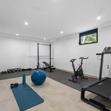 Ferienhaus River Hills With Heated Pool With Hydromassage, Gym