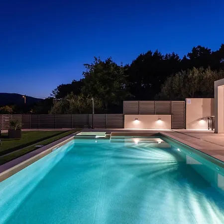 Ferienhaus River Hills With Heated Pool With Hydromassage, Gym *